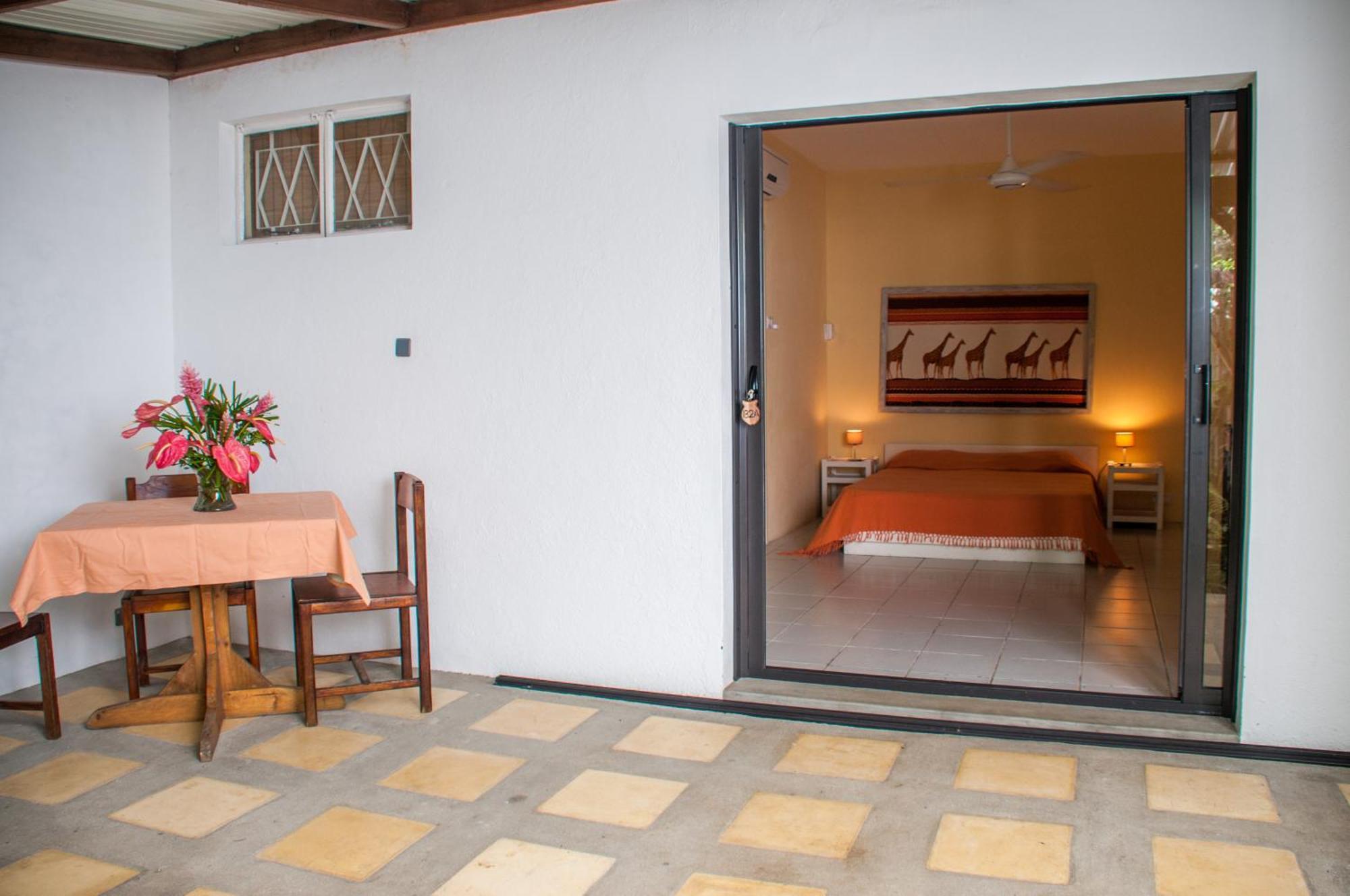 Chantauvent Pensión Blue Bay Habitación foto
